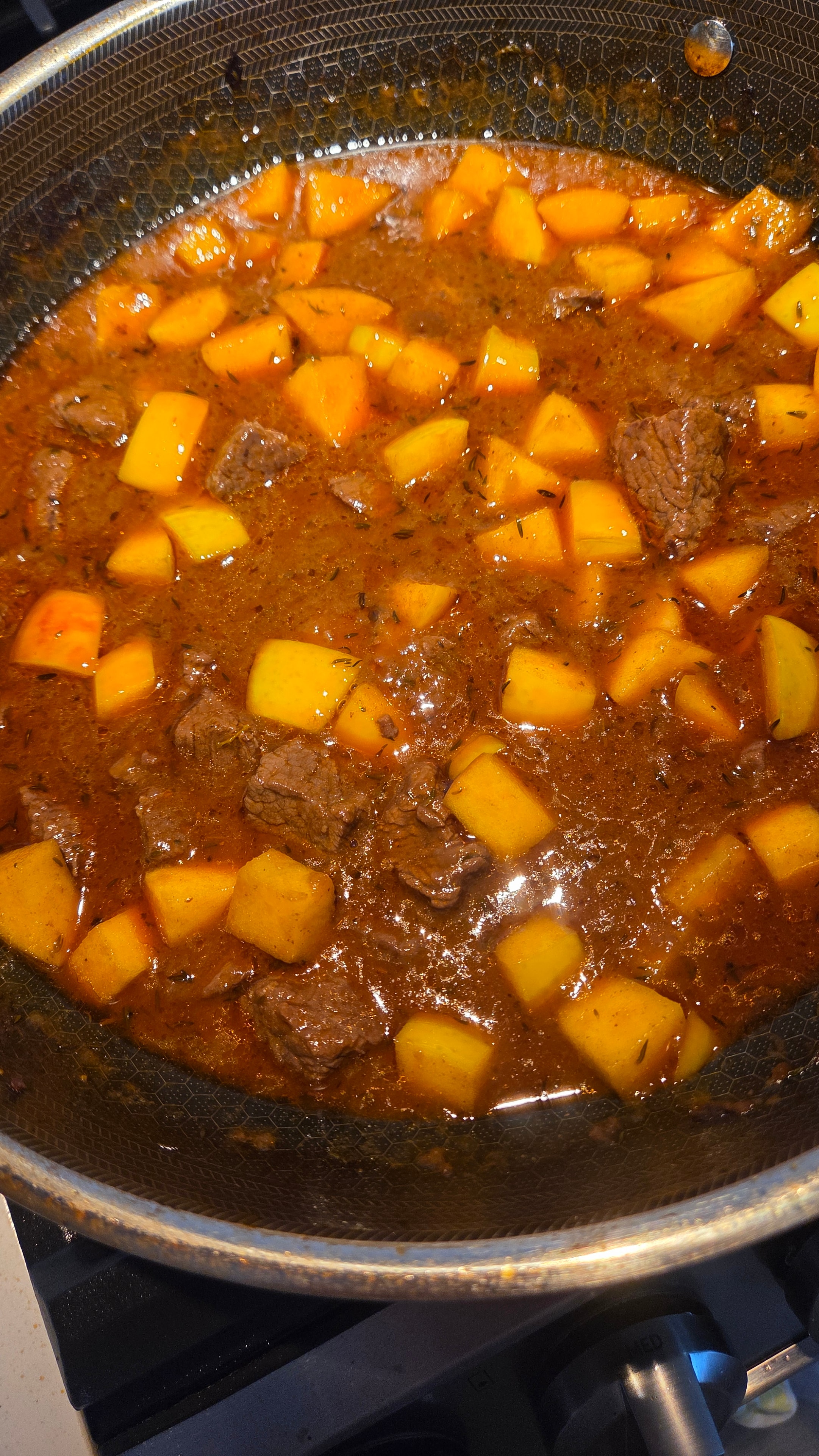 Fall veal stew with optional apple